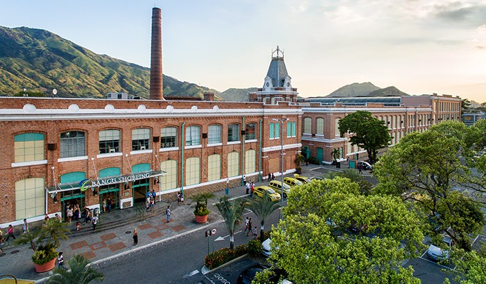 Fachada do Bangu Shopping