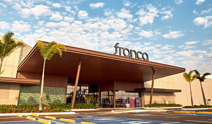 Fachada do Franca Shopping