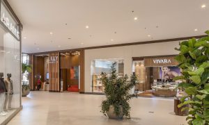 Corredor de lojas Franca Shopping