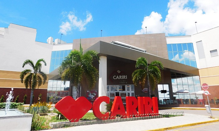 Fachada do Cariri Shopping