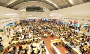 Praça de alimentação Shopping Vila Velha